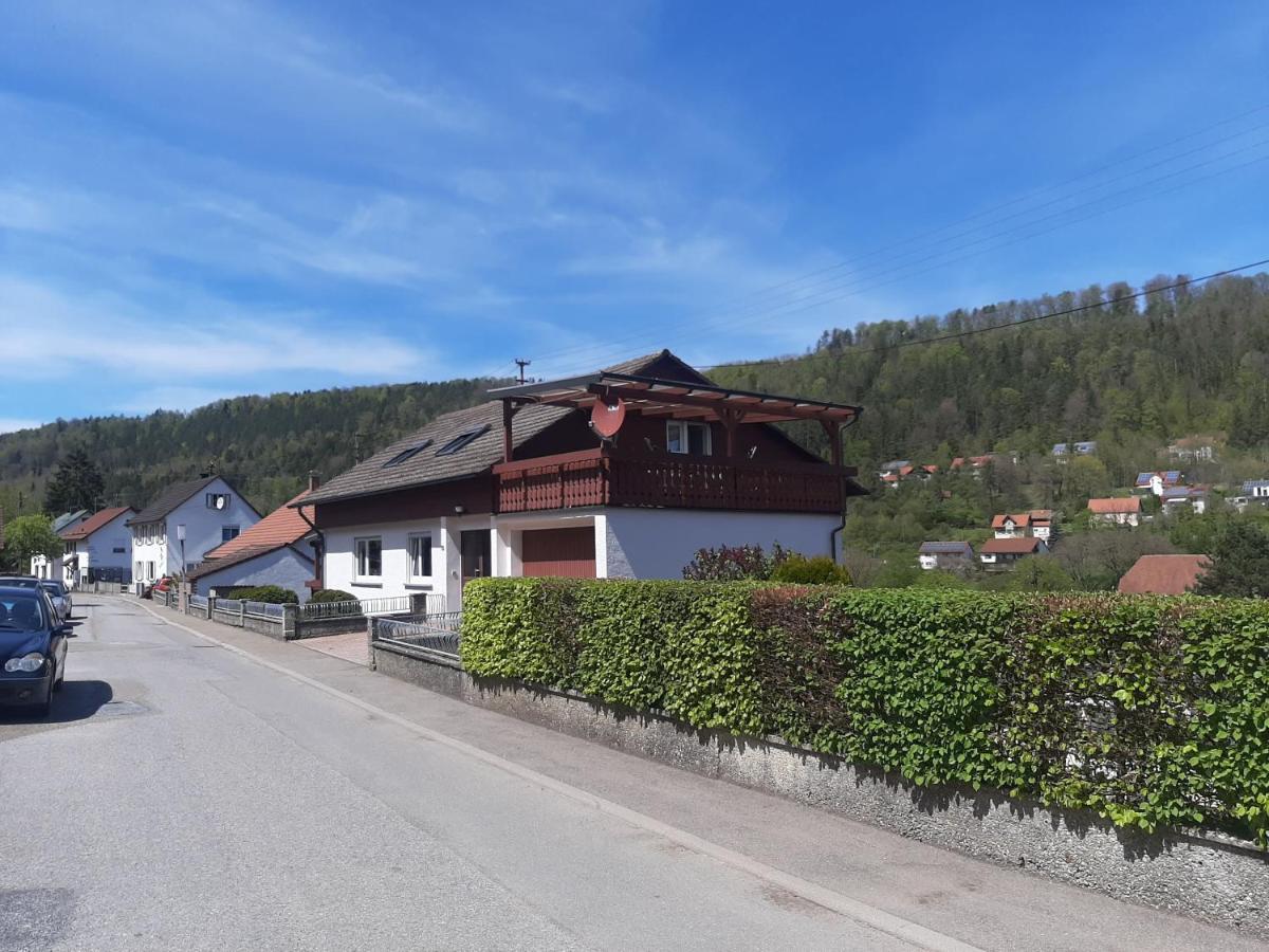 Privates Zimmer In Unterkunft Mit Glatttal Blick In Wasserschloss Nahe Sulz am Neckar Esterno foto